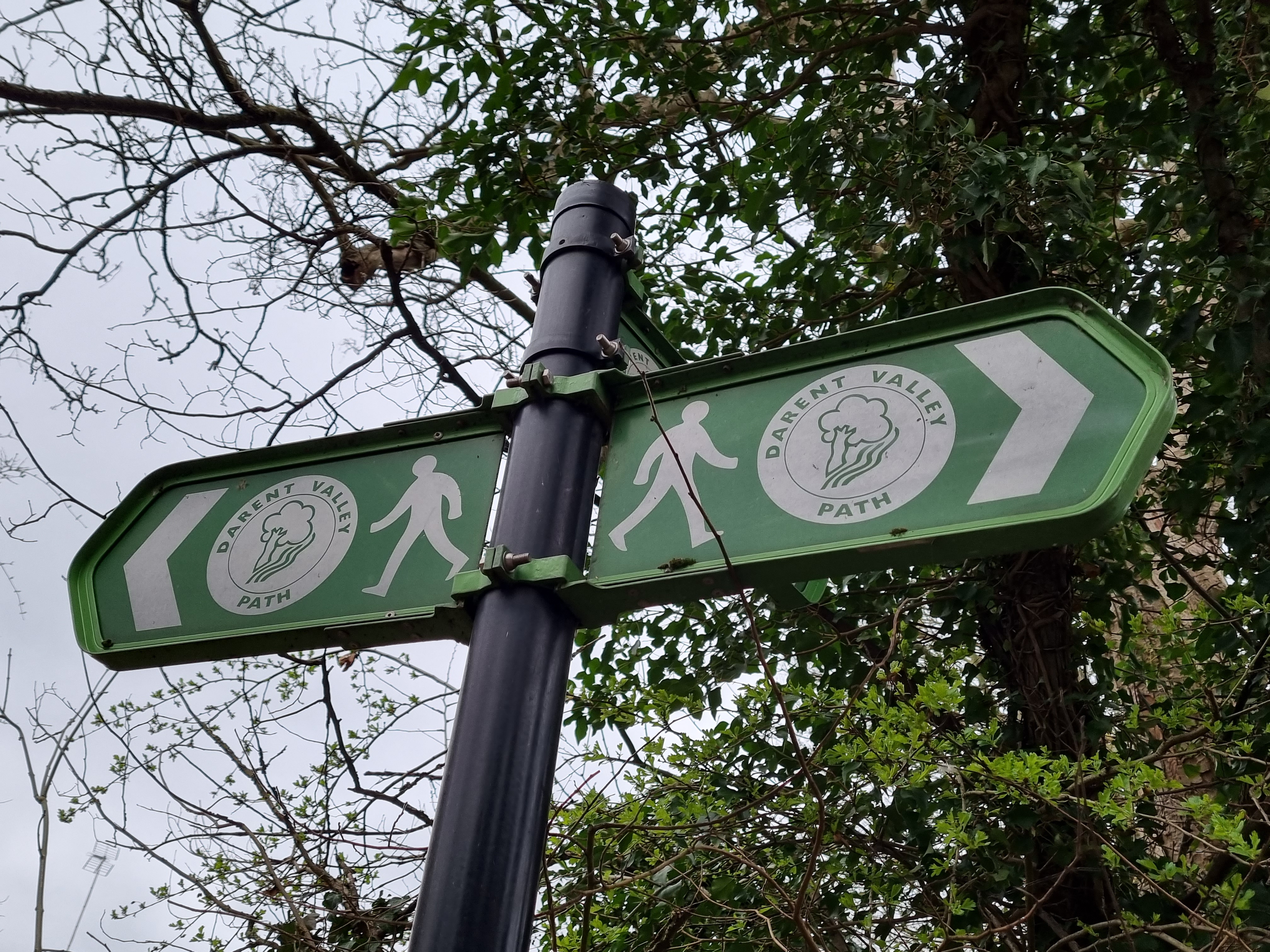 Darent Valley Path signpost