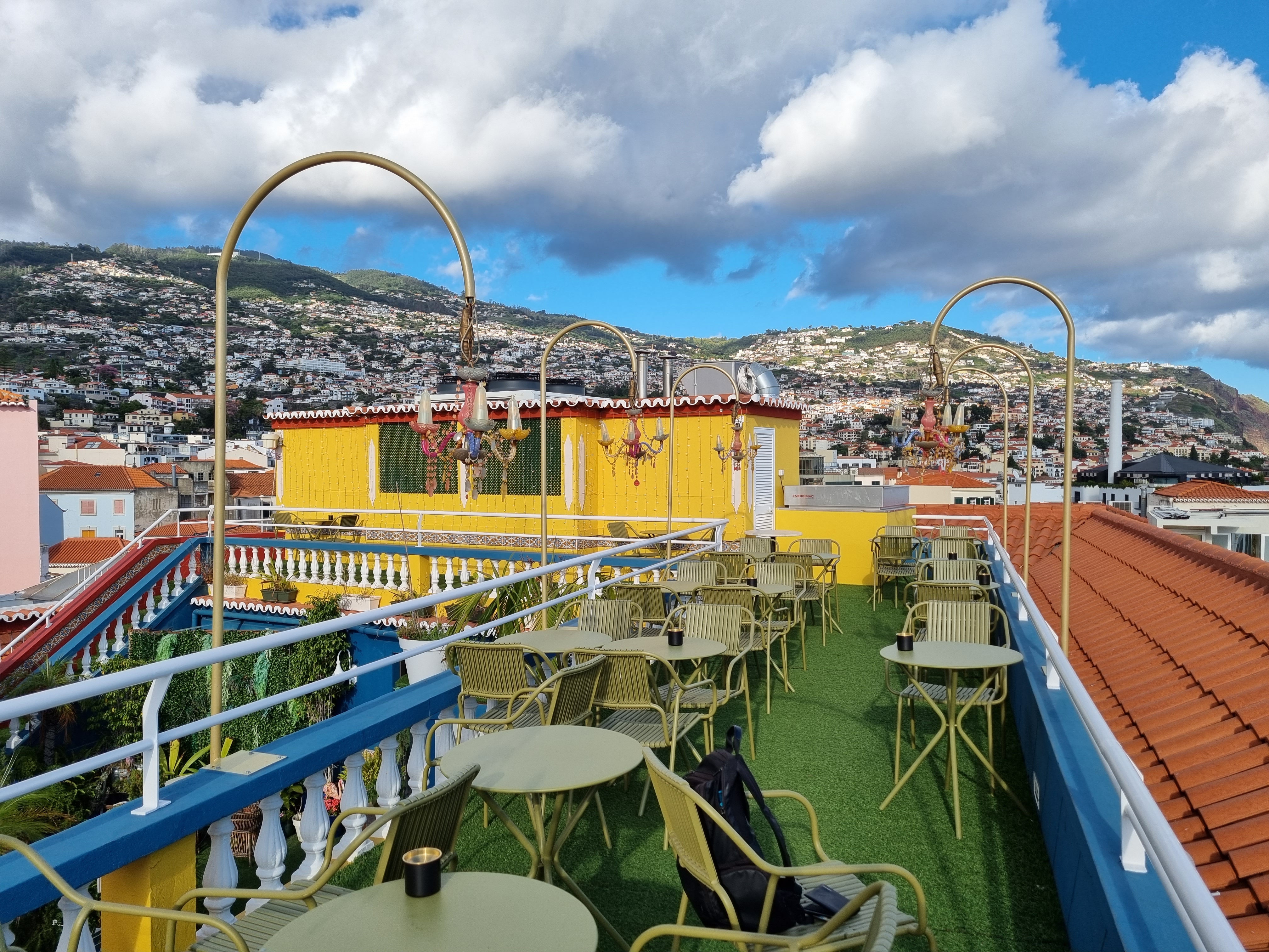 Rooftop bar at Se Boutique Hotel, Funchal